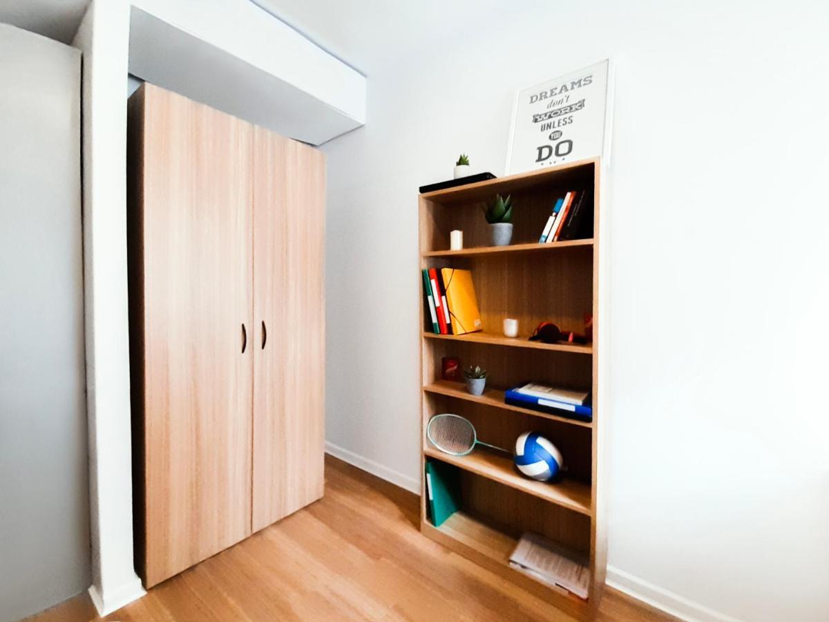Micampus Malaga Student Residence Luaran gambar