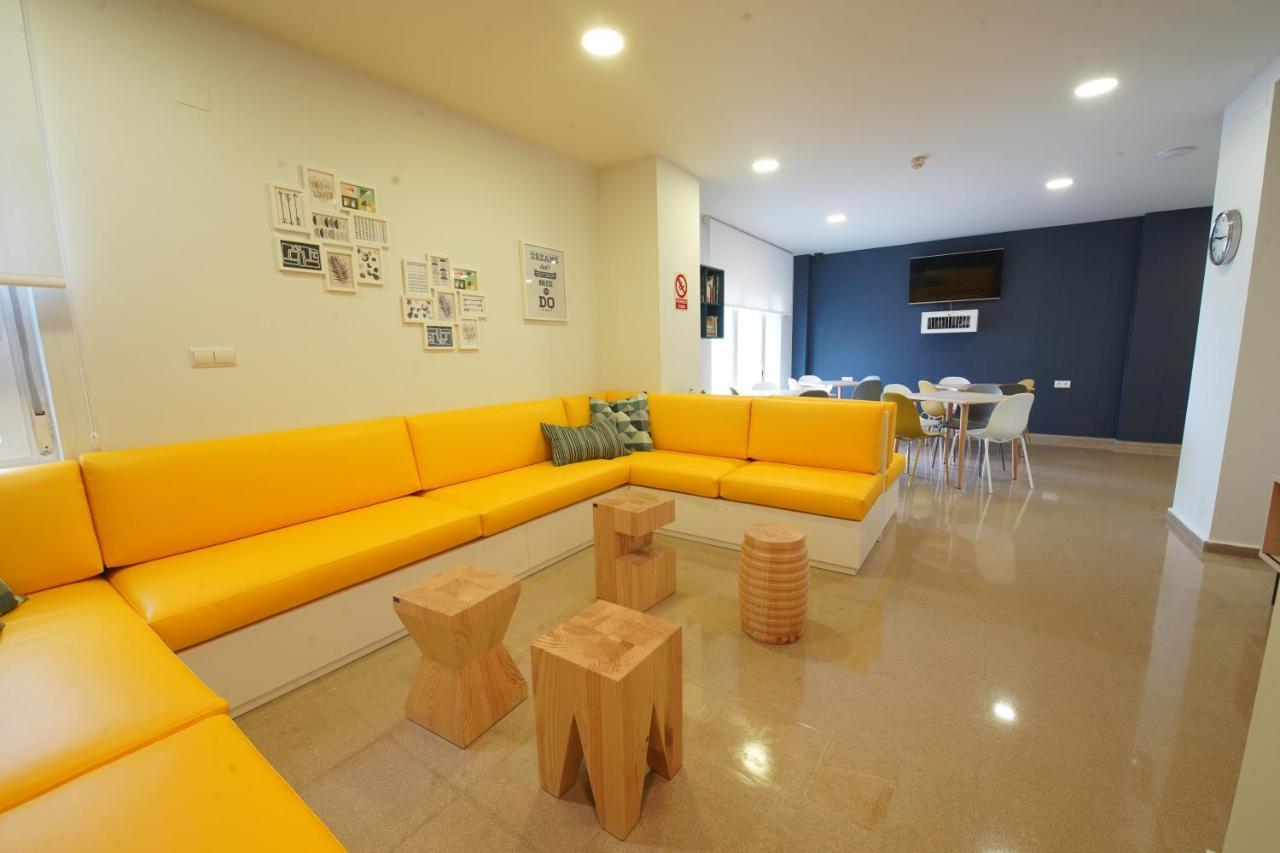 Micampus Malaga Student Residence Luaran gambar